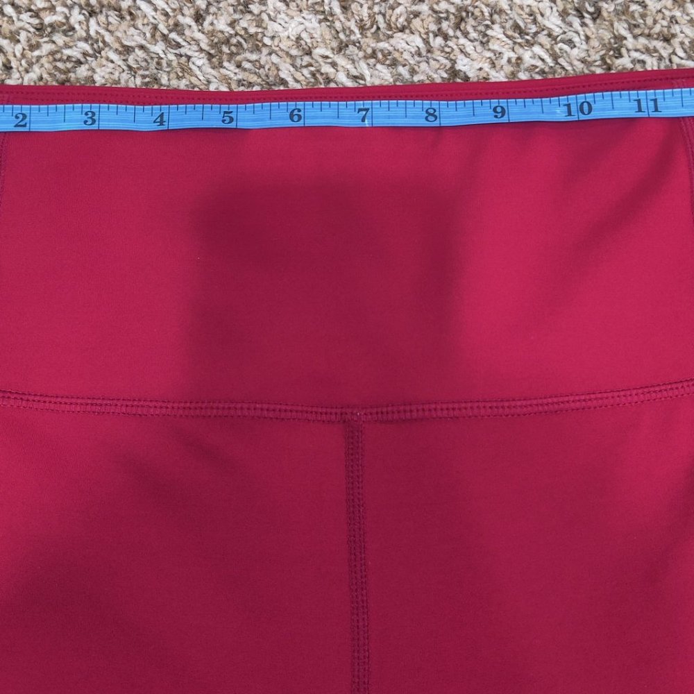 Zyia Active Merlot Pocket Reflective Light n Luxe 7/8 High Rise leggings, sz 6-8 - Picture 9 of 9